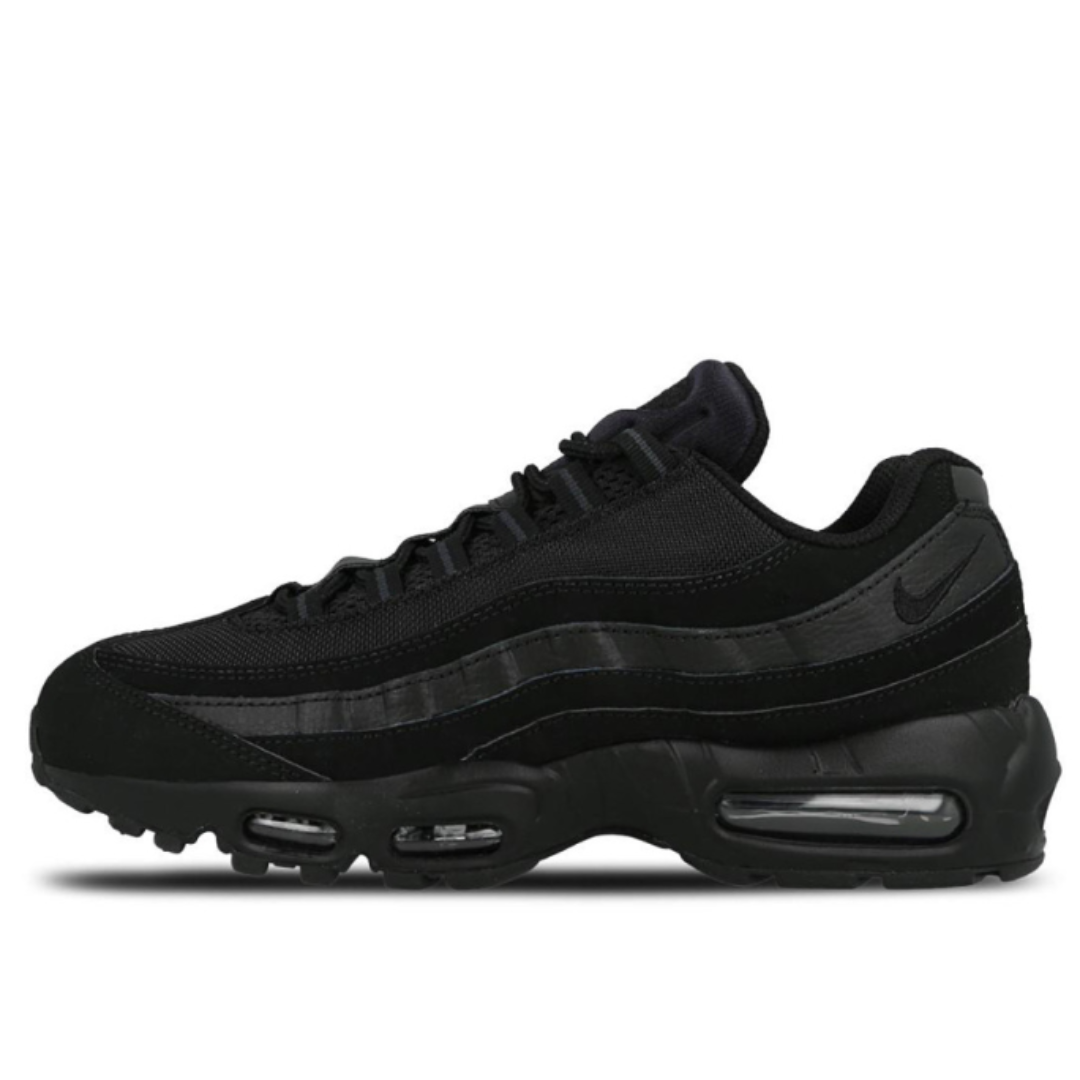 Nike Air Max 95 Triple Black